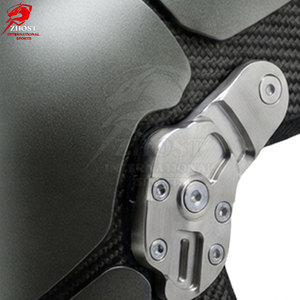 Protectores de Piernas Premium OEM ODM Diseñados con Material Exterior Resistente, Forro Interior Suave y Cierre de Correa Ajustable - Product Image 6