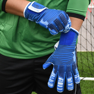 Gants de football de haute qualité en latex allemand respirant, antidérapants, avec fermeture à boucle réglable, protection UV complète des doigts - Product Image 6