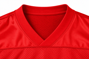 Maillot de football personnalisé rouge à col en V, respirant, en maille polyester, à manches courtes, pour équipe sportive - Product Image 3