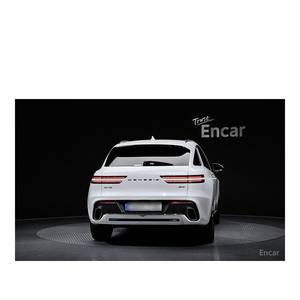 Genesis GV70 2.5T AWD Essence SUV 2024 avec 11 843 km, Boîte de vitesses automatique, Sièges en cuir, Caméra de recul, Volant à gauche - Product Image 4