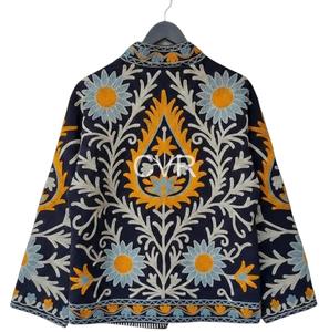 Abrigo de talla grande para mujer con cuello mandarín y bordado floral, manga larga, estilo bohemio, informal, para otoño, de algodón. - Product Image 3
