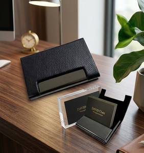 Porte-cartes de visite de luxe en cuir véritable vintage, écologique, protégé par RFID, avec pince à billets, cadeau promotionnel pour homme - Product Image 1