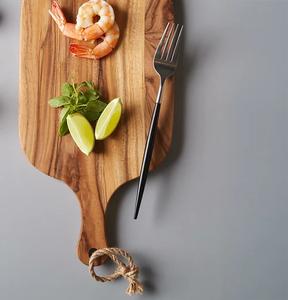 Planche à découper en bois d'acacia premium, épaisse, durable, compatible avec les couteaux, finition lisse, avec poignée, pour couper, servir, utilisation en cuisine - Product Image 2