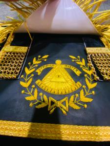 Tablier de Maître Maçon de Loge Maçonnique de Haute Qualité, Fait Main, 100% Cuir d'Agneau, Modèle 2026, avec Franges Bleues, Personnalisable - Product Image 4