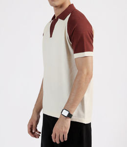 Camiseta polo para hombre al por mayor, 100% algodón, con logo impreso personalizado, cremallera de un cuarto, color blanco sólido, corte holgado. - Product Image 2