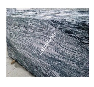 Panneau de pierre taillée en granit vert Kuppam pour comptoirs de cuisine, pavage de sol, revêtement mural, usage intérieur et extérieur - Product Image 1