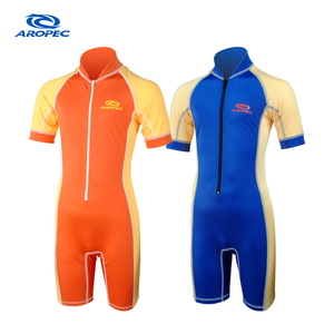 Maillot de bain enfant UPF 50+ en spandex avec fermeture éclair avant, short de protection solaire, coutures plates, vêtements de bain pour enfants OEM/ODM - Product Image 1