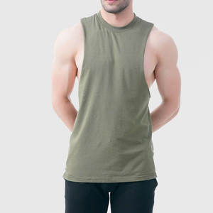 Camisetas sin mangas para hombre diseñadas para entrenamiento en el gimnasio, correr y movimiento activo. - Product Image 3