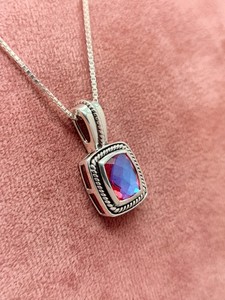 Pendentif en cristal de quartz arc-en-ciel céleste, collier élégant en pierres précieuses colorées, cadeau pour femmes, design de mode unique - Product Image 4