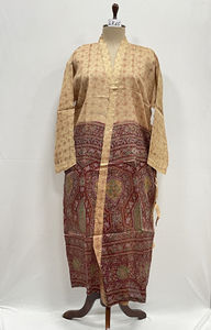 Kimono largo de verano de seda india suave con patchwork, estilo bohemio, cuello en V, cierre con cordón, para playa, cómodo y versátil. - Product Image 2