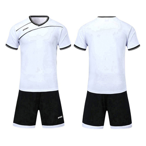 เสื้อฟุตบอลสีพื้นยอดนิยมปี 2026 ผ้าโพลีเอสเตอร์ 100% คอวี แห้งเร็ว ชุดฟุตบอลสำหรับผู้ชาย - Product Image 6