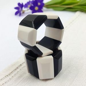 Pulseras de Resina de Estilo Contemporáneo, Pulseras de Resina Modernas con Acabado Colorido, Pulseras de Resina Personalizadas, Artículo de Venta al Por Mayor de Fábrica, Hecho con Resina - Product Image 2