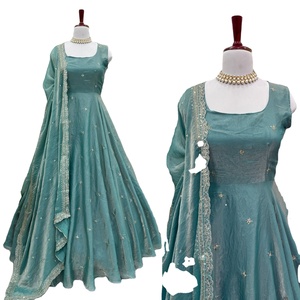 Vestido Salwar Kameez, Traje de Fiesta de Boda Indio Pakistaní, Traje Bollywood, Nuevo, de Seda Moderna - Product Image 1