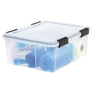 Bac de rangement en plastique hermétique WeatherPro de 30,6 Qt avec boucles de verrouillage sécurisées - Product Image 1