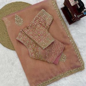 Sari en soie Salsa de qualité supérieure avec broderies de perles et de perles de verre lourdes, et chemisier brodé non cousu, prix de gros par Royal Export - Product Image 6