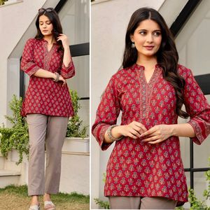 Trendy Women Cotton Printed Kurti Tunic Short Sleeve Loose Fit <b>Indian</b> Pakistani <b>Top</b> for Casual Formal Wear Tunic Collections - Product Image 5