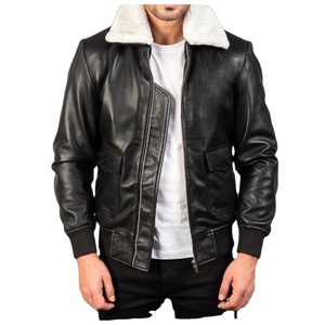 Veste bomber authentique en peau de mouton pour homme, vêtement d'extérieur en cuir véritable chaud avec intérieur doux et design classique intemporel - Product Image 3
