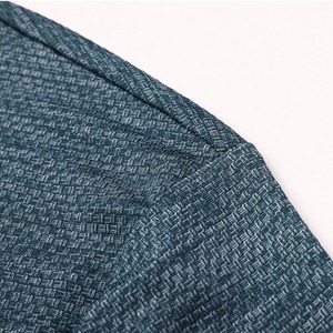 Chemise décontractée pour homme en polyester/coton tricoté gris foncé, écologique, à manches courtes, couleur unie, boutonnée, coupe classique - Product Image 5
