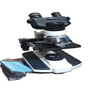 Microscope biologique composé avec caméra HD (4K/2K), mise au point manuelle, plateau mécanique double couche, indice de protection IP53 pour laboratoire - Product Image 3