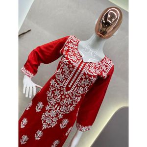 งานปักด้ายเรยอนแฟชั่นพร้อมพาลาซโซสีแดง - Product Image 4