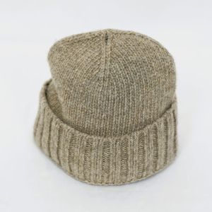 Gorro de Lana de Oveja Mongola 100% Premium |   Gorro de Invierno Gris Súper Cálido y Antialérgico |   Gorro de Punto Suave y Transpirable - Product Image 3
