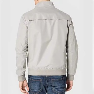 Chaqueta Cortavientos Impermeable y Transpirable de Alta Calidad para Senderismo y Pesca al Aire Libre, con Cierre, Unisex, para Invierno - Product Image 2