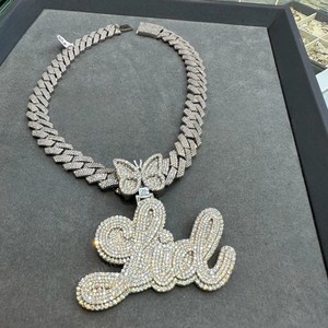 VVS D Moissanite Diamant 925 Argent Sterling Entièrement Glacé Hip Hop Nom Personnalisé Couvercle Lettre Papillon Bail Dernière Conception Pendentif - Product Image 1