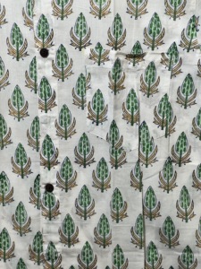 Camisa de Manga Larga Eco Premium 100% Algodón para Hombre, Estampado Floral Hecho a Mano |   Estampado con Tintes Naturales |   Exportador India - Product Image 2