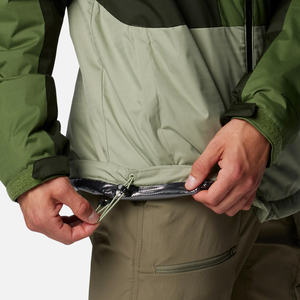 Impermeable Personalizado 100% Poliéster, Chaqueta Cortavientos Ligera con Capucha y Cremallera para Hombre y Mujer - Product Image 5