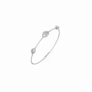 สร้อยข้อมือเพชร Eye of Serenity Lab Grown Diamond ประดับเพชรทรงบริลเลียนต์ 65 เม็ด ทองคำขาว 18K รับรองโดย IGI ความใส VVS - Product Image 3