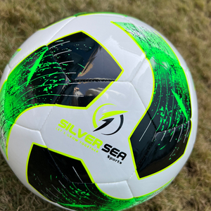 Ballon de football Silver Sea taille 5, durable, haute rétention d'air, logo personnalisé, impression sérigraphique, motif blanc, rouge, or, professionnel - Product Image 4
