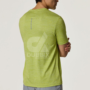 Conjunto Deportivo Unisex Ligero y Transpirable, Camiseta y Pantalones Cortos, Elástico en Cuatro Direcciones, Protección UV, para Correr en Verano, Personalizable con Logotipo Frontal OEM - Product Image 3
