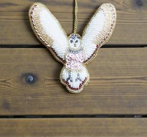 Décoration murale suspendue de luxe en Zari motif papillon, artisanat indien traditionnel, travail Zari, idéale pour les mariages, Diwali et la décoration intérieure - Product Image 1