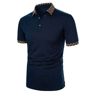 Chemise de golf à manches courtes pour homme, bleu marine, imprimé animal, tissu tricoté, style décontracté, col et ourlet jaunes, 100% coton, anti-rétrécissement - Product Image 3