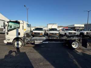 Camion tracteur poids lourd commercial 6x4 avec cabine couchette diesel pour transport sur long trajet - Product Image 3