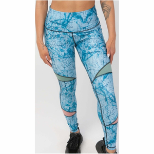 Leggings de yoga sans couture pour femmes, personnalisés par sublimation, de haute qualité, taille haute, élastiques, unis, séchage rapide, effet compression - Product Image 1