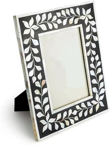 Cadre photo en bois rustique chic, créatif, avec finition polie à la main brillante, disponible en plusieurs tons de bois naturel pour une décoration intérieure chaleureuse - Product Image 3