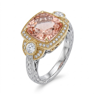 Anillo de Morganita con Corte Cojín de Oro Bicolor de 18K de Inspiración Vintage, con Halo de 3 Diamantes y Tallo Grabado con Milgrain, Joyería Fina al por Mayor - Product Image 4