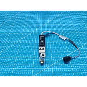Interruptor de Presión de Aire Compacto CKD APS-6D5-W, Usado como Pieza de Repuesto para Equipos Legacy Semiconductor - Product Image 2
