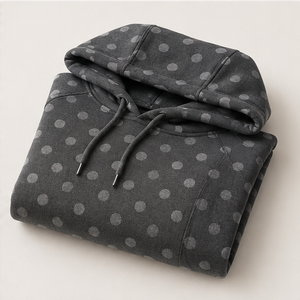 Sudadera con Capucha Personalizada para Mujer, Color Gris Carbón, Estilo Atlético Regular, con Puntos de Color en Tono Medio, Tejido Denso de Algodón y Poliéster - Product Image 6