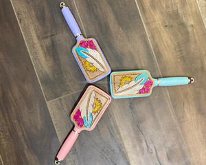 Gran oferta 2024 tallado a mano Western Tooled Leather Designer Paddle Hairbrush Soft And Detangle Professional Hair Comb Accesorios - Product Image 6