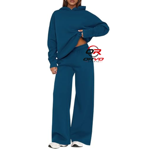 Ensemble de survêtement pour femme, style streetwear d'automne, 2 pièces, sweat-shirt à capuche, couleur unie, coupe ample, décontracté, longueur intégrale, tricoté en polyester/coton - Product Image 1
