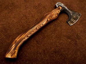 Hacha Vikinga Hecha a Mano, Cabeza de Acero Forjado, Mango de Madera, Hacha de Supervivencia, Estilo Nórdico, Hoja Decorada - Product Image 2