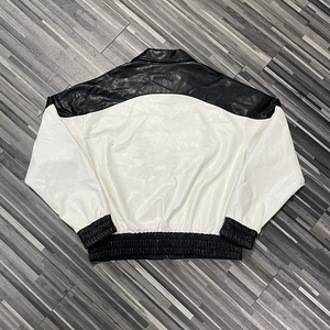 Chaqueta Varsity de Cuero Genuino de Alta Calidad, Estilo Casual, de Piel de Vaca, con Logotipo Personalizado, en Blanco y Negro, Talla Regular para Hombre - Product Image 5