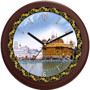 Horloge Murale de Luxe Dorée Style Temple, Finition Or, Décoration Spirituelle pour la Maison, Personnalisable pour la Fête des Mères et les Remises de Diplômes, en Plastique - Product Image 1