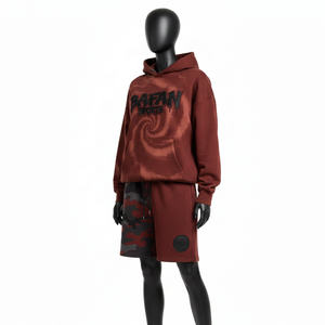 Ensemble court en molleton de coton premium 320 GSM pour femme, marron délavé, avec logo brodé sur le côté. - Product Image 4