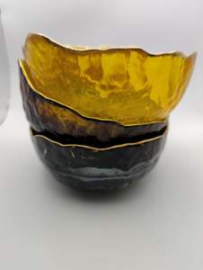 Cuenco de Boda Moderno de Resina Negra y Dorada de Lujo con Diseño Ecológico - Product Image 5