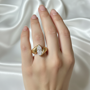 Anillo de Compromiso Clásico Solitario de 2 CT con Corte Marquise y Zirconia, Regalo Moderno para Mujer, para Bodas y Fiestas, Plata de Ley 925 - Product Image 4