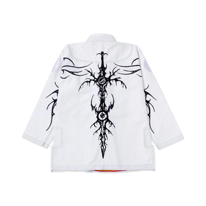 ชุดยิวยิตสู Tribal White BJJ ขายดี พร้อมโลโก้ด้านหน้า ผ้าคอตตอนเพิร์ลวีฟ 450 GSM แห้งเร็ว ทนทาน คุณภาพดีที่สุด - Product Image 2