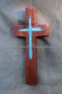 Décorations croisées luxueuses en résine de bois faites à la main et présentoir de table petites pièces pour décoration et accessoires de bureau - Product Image 6